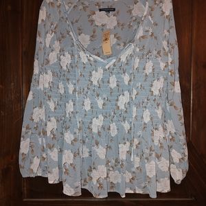American Eagle peasant floral boho long sleeve blouse powder blue Med. NWT